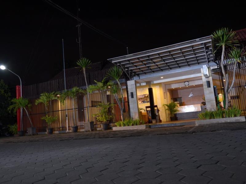 Oyo 743 Garden Guesthouse Maguwo Zewnętrze zdjęcie
