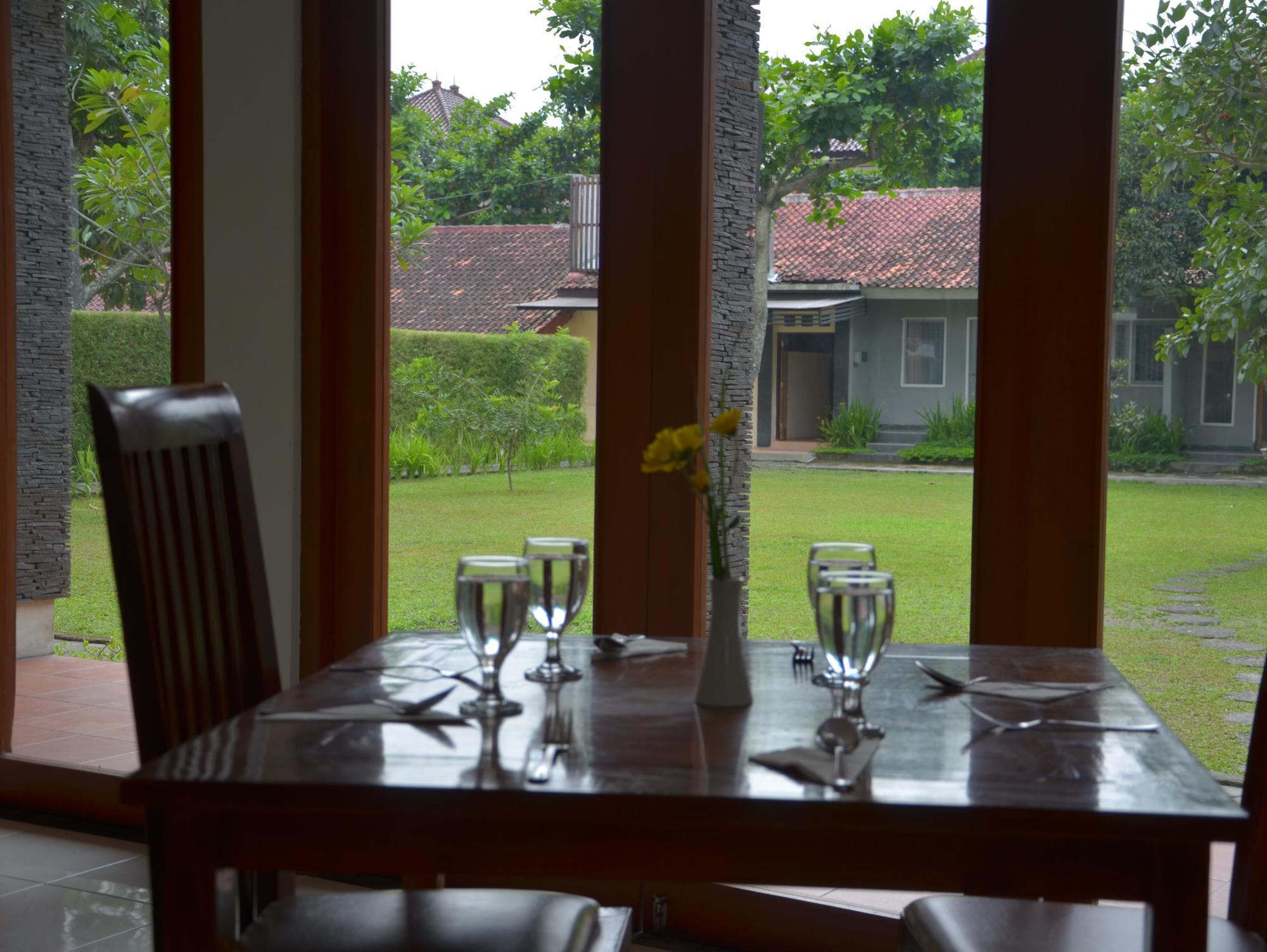 Oyo 743 Garden Guesthouse Maguwo Zewnętrze zdjęcie